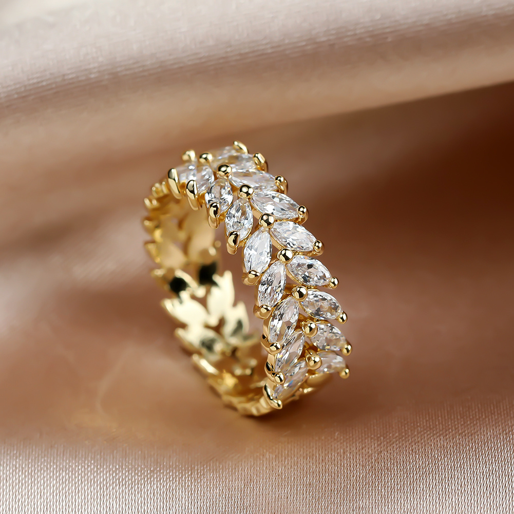 Sparkling Wheat Paved Band Ring with Shining Zirconia - Multiple Color Options